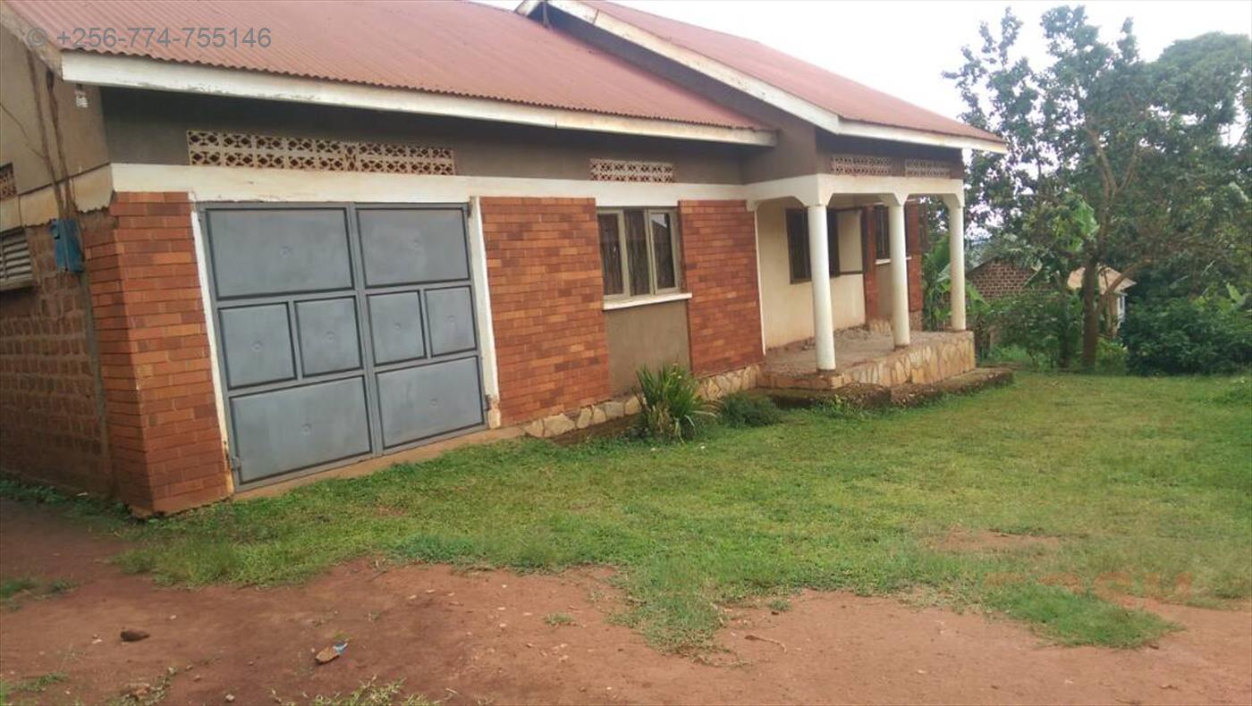 Bungalow for sale in Seeta Wakiso