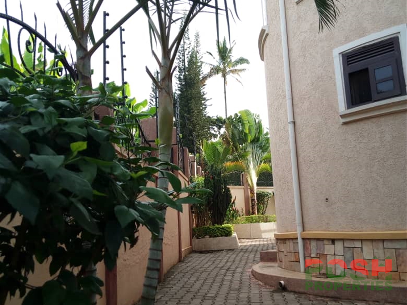 Mansion for sale in Muyenga Kampala