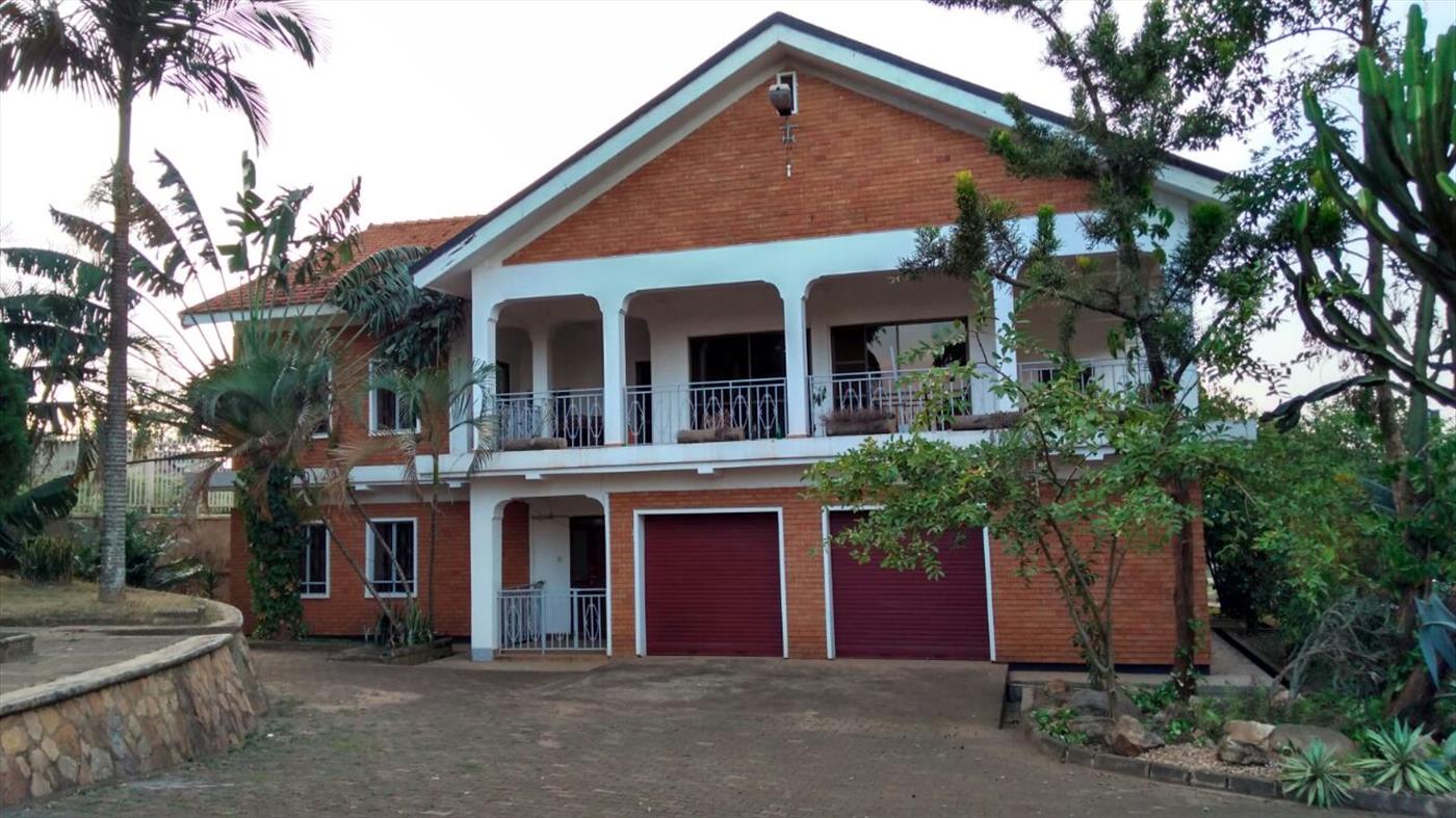 Mansion for rent in Kisugu Kampala