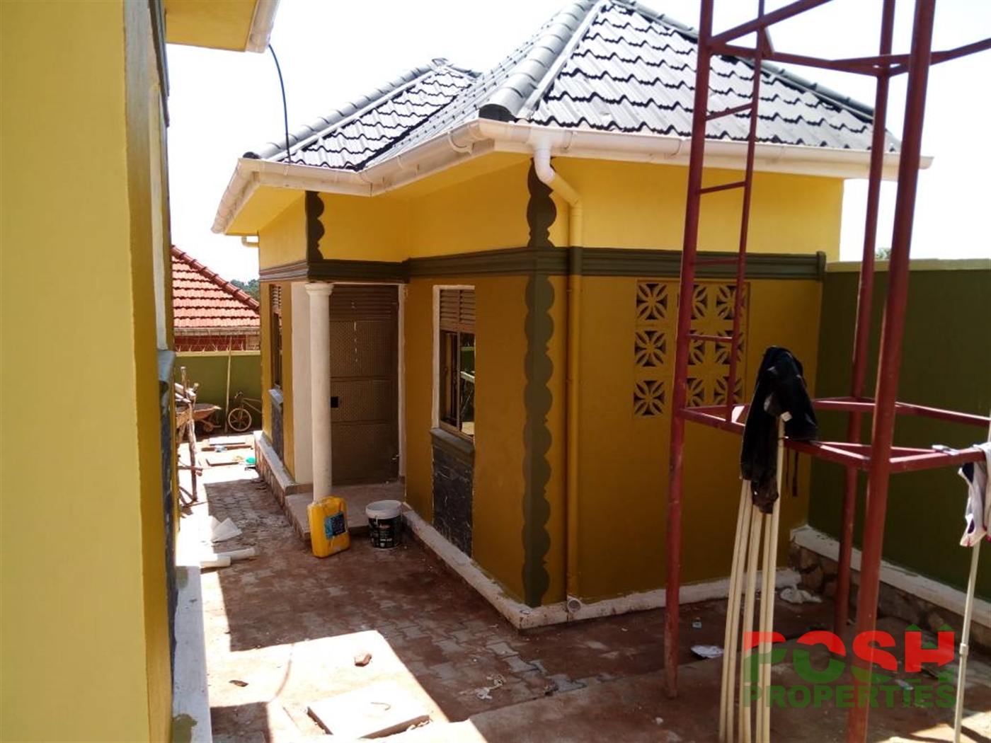 Bungalow for sale in Kitende Wakiso