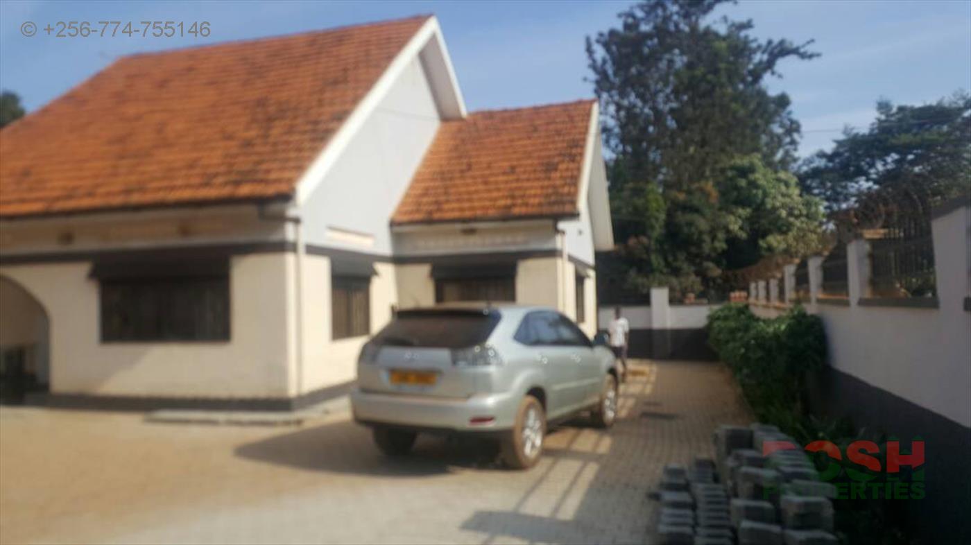 Bungalow for sale in Bukoto Kampala