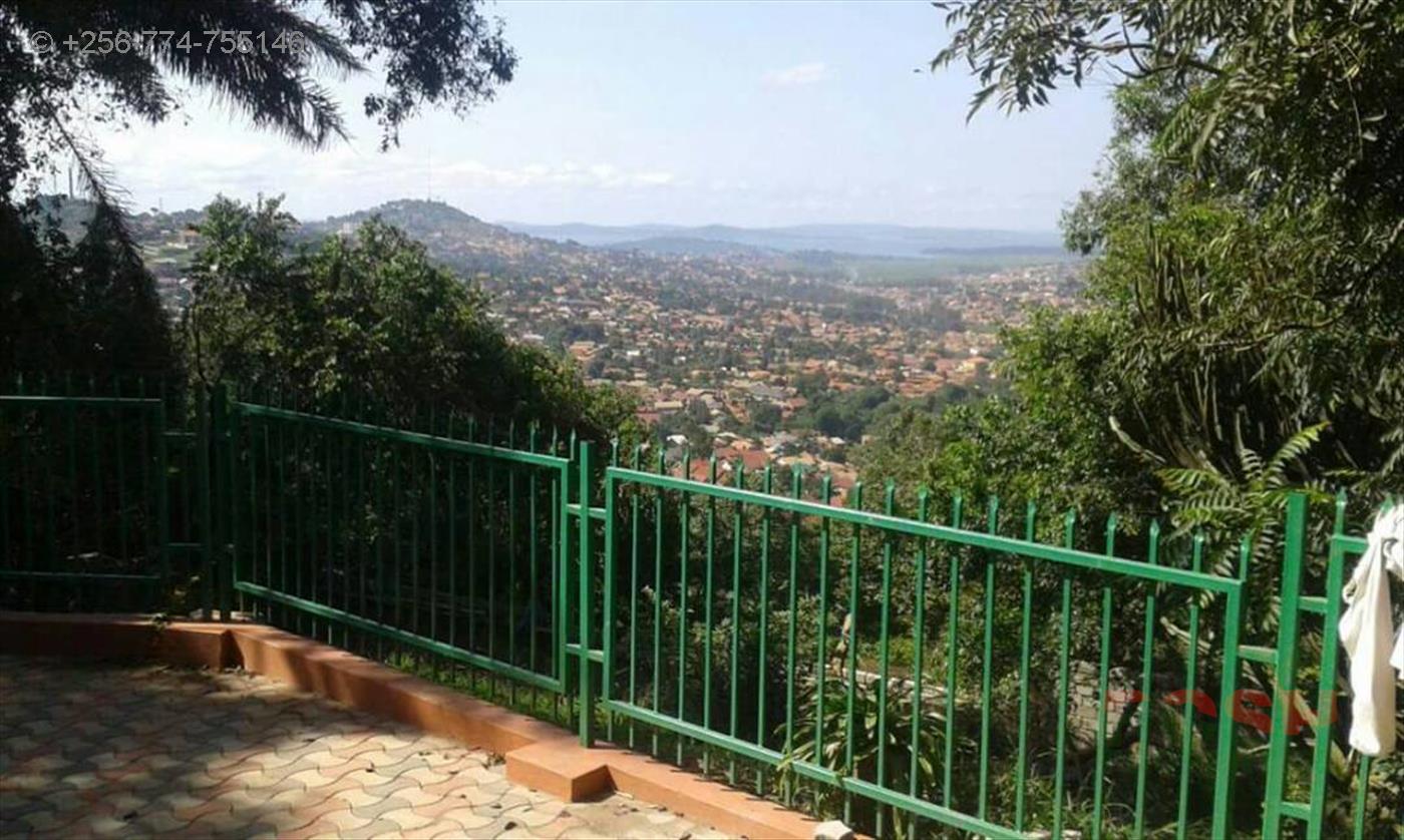 Bungalow for rent in Makindye Kampala