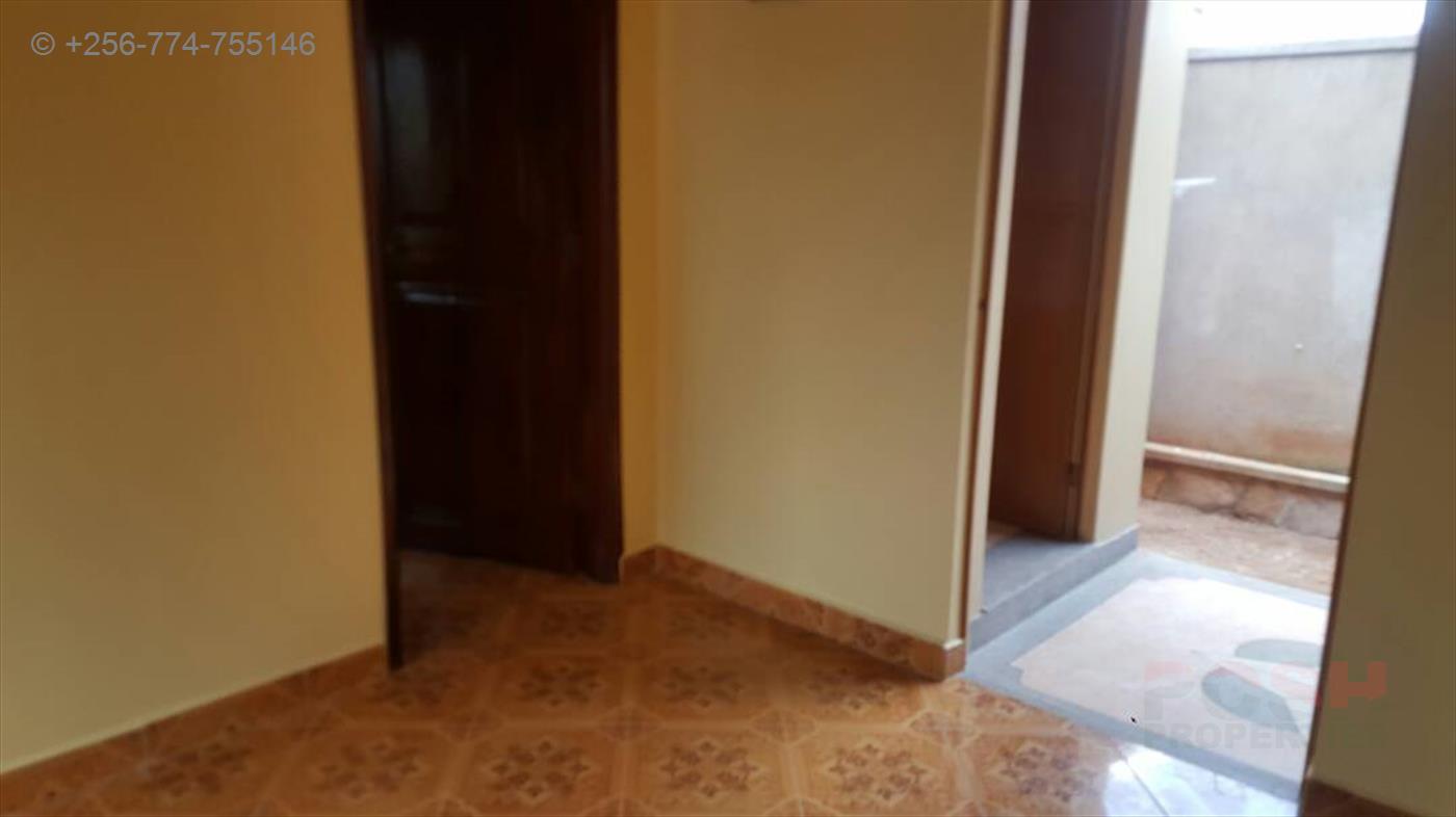 Semi Detached for rent in Nansana Wakiso