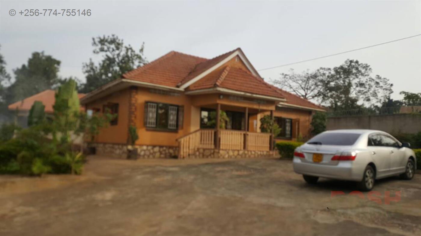 Bungalow for rent in Mpererwe Wakiso