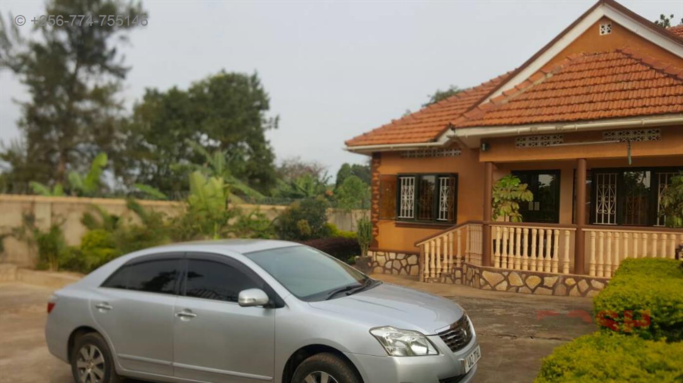 Bungalow for rent in Mpererwe Wakiso