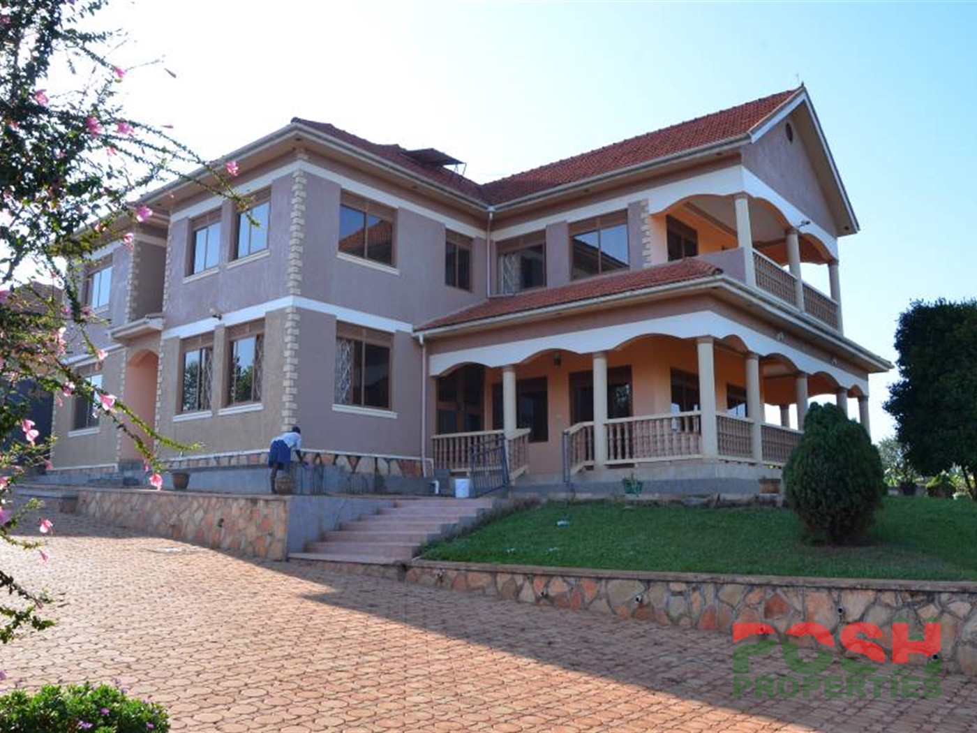 Mansion for sale in Matugga Wakiso