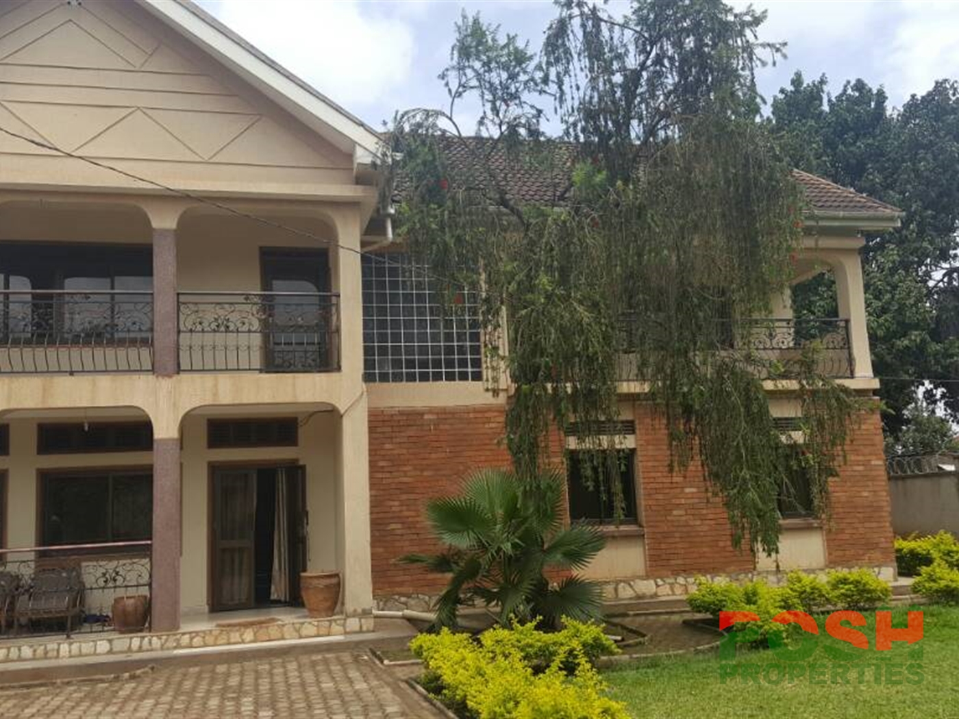 Mansion for rent in Luzira Kampala