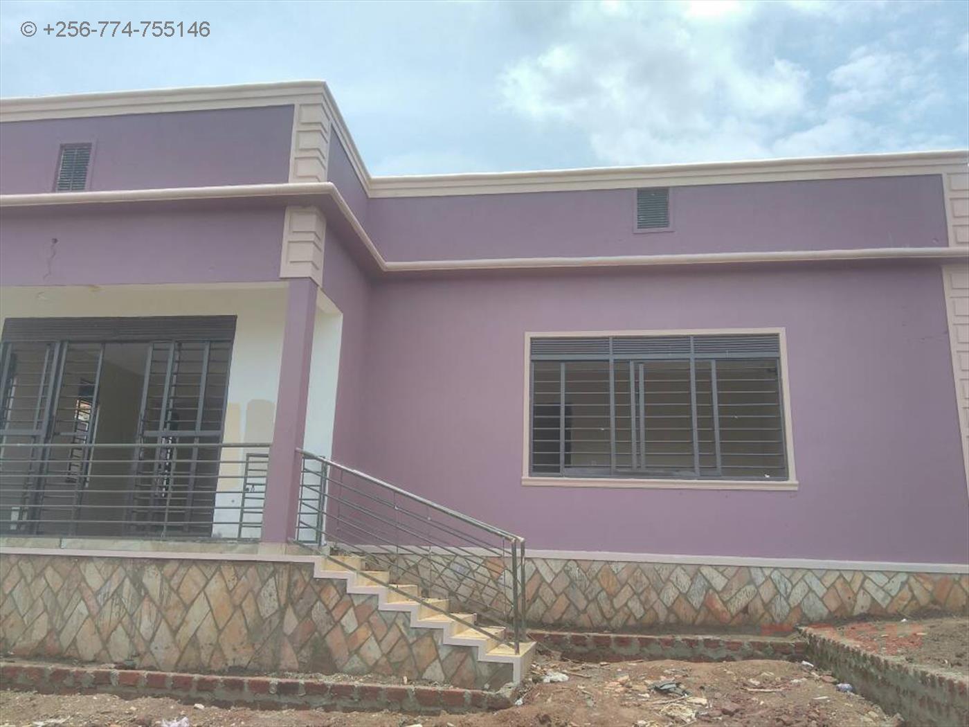 Bungalow for sale in Kisaasi Wakiso