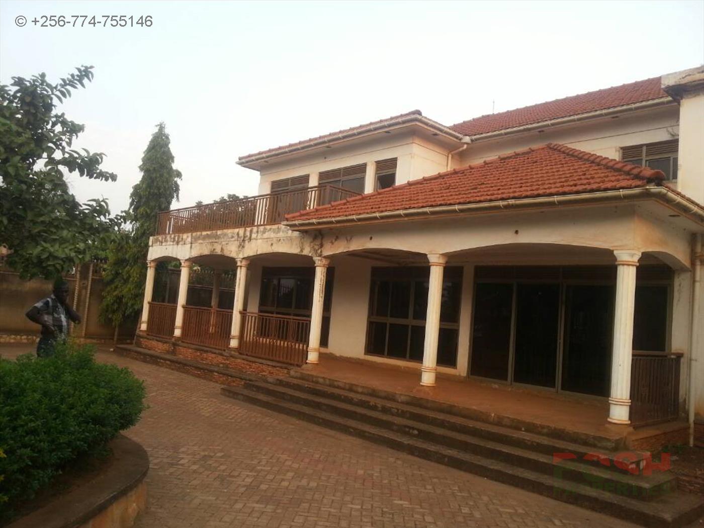 Mansion for sale in Zana Wakiso