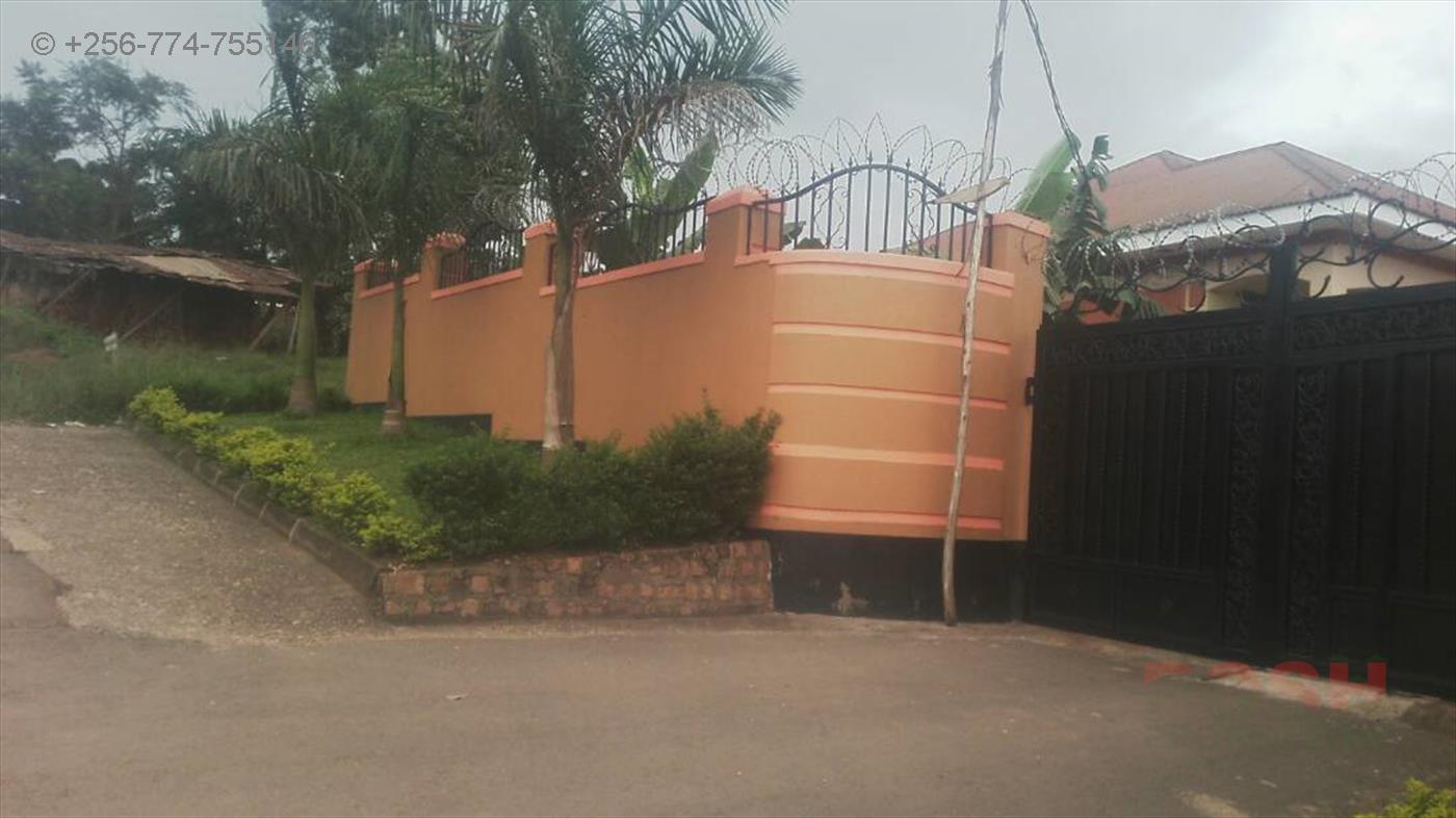 Semi Detached for sale in Kisaasi Wakiso