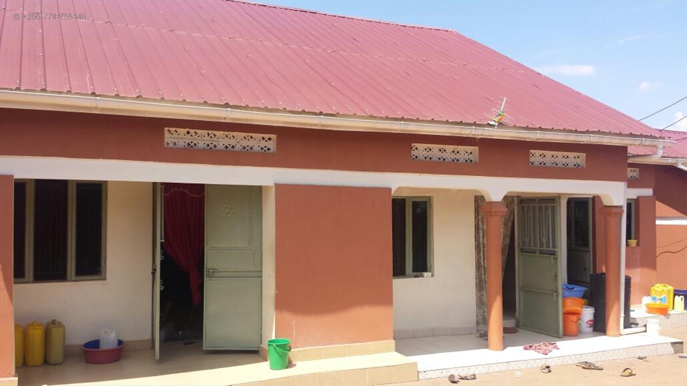 Semi Detached for sale in Bweyogerere Wakiso