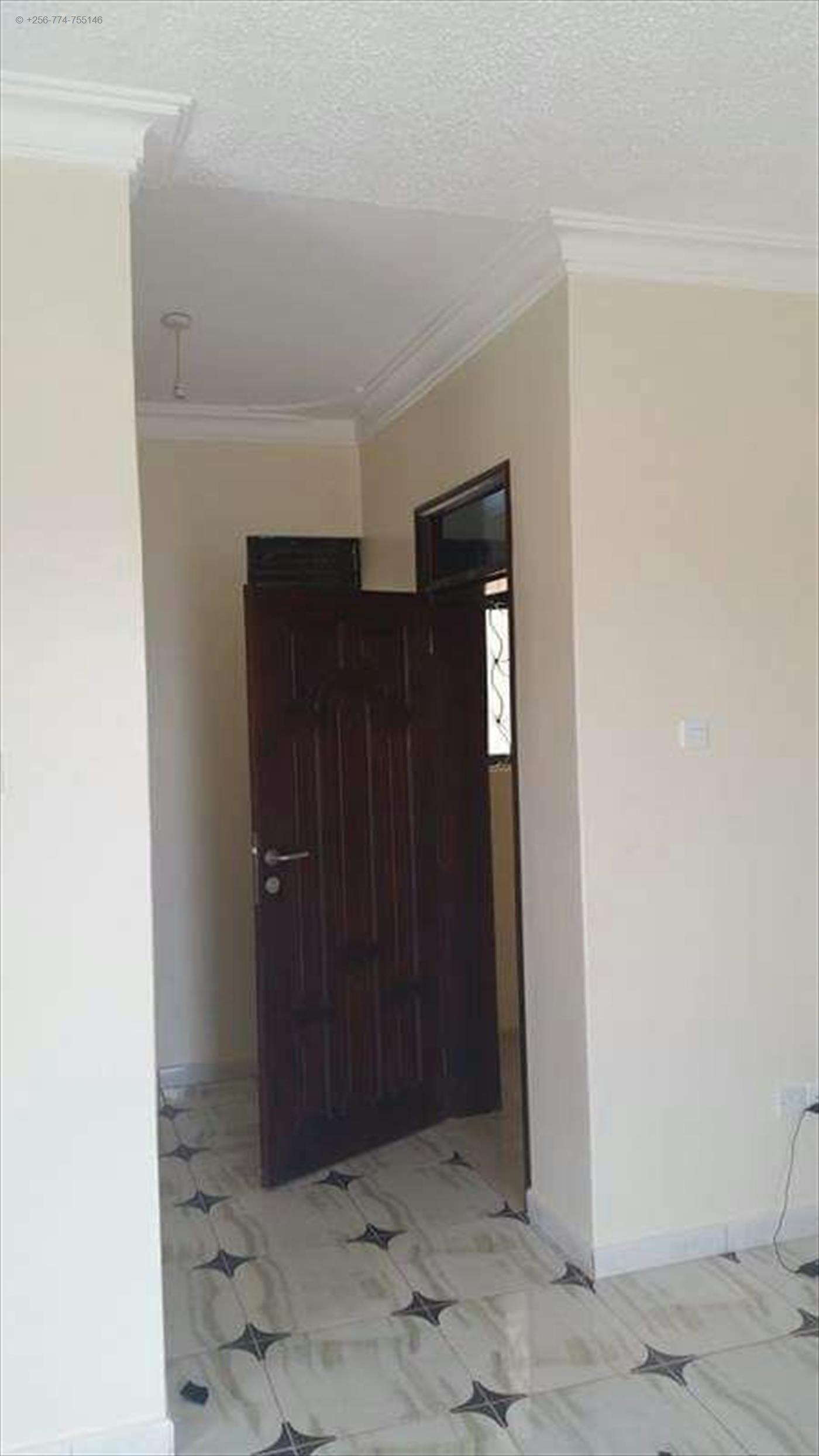 Mansion for rent in Seguku Wakiso