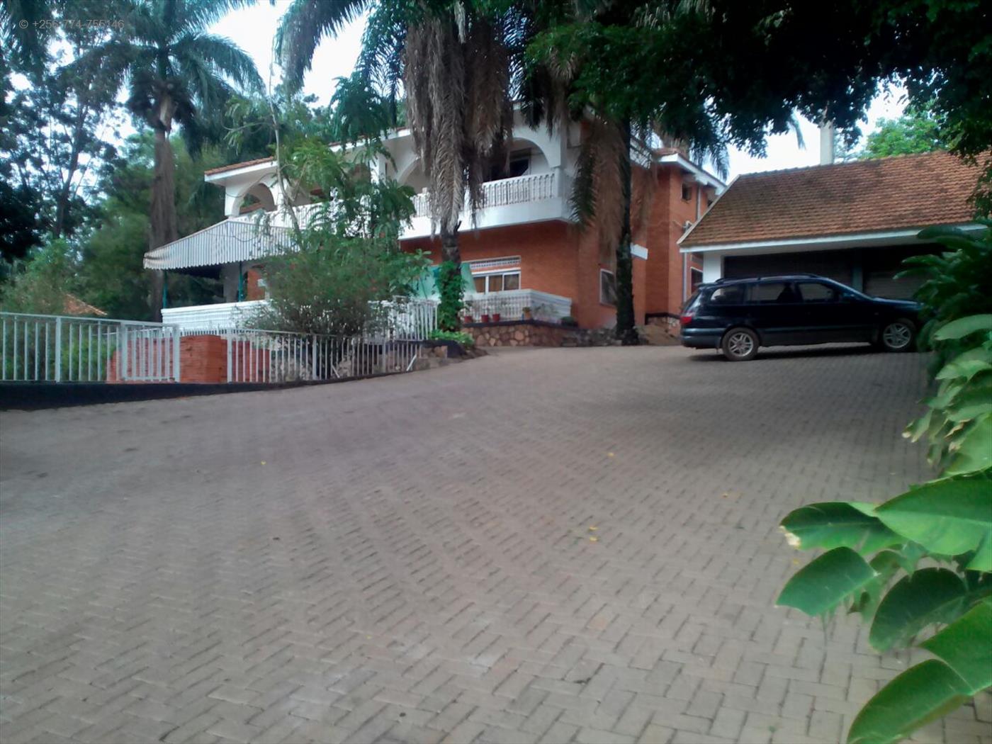 Mansion for rent in Kololo Kampala