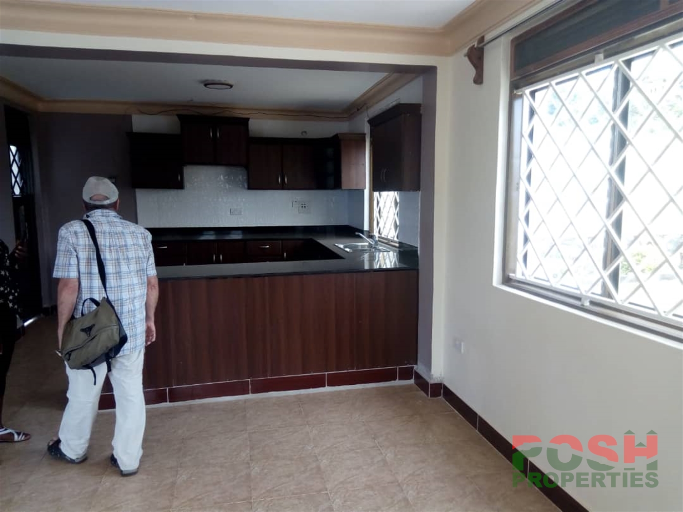 Mansion for sale in Kitende Wakiso