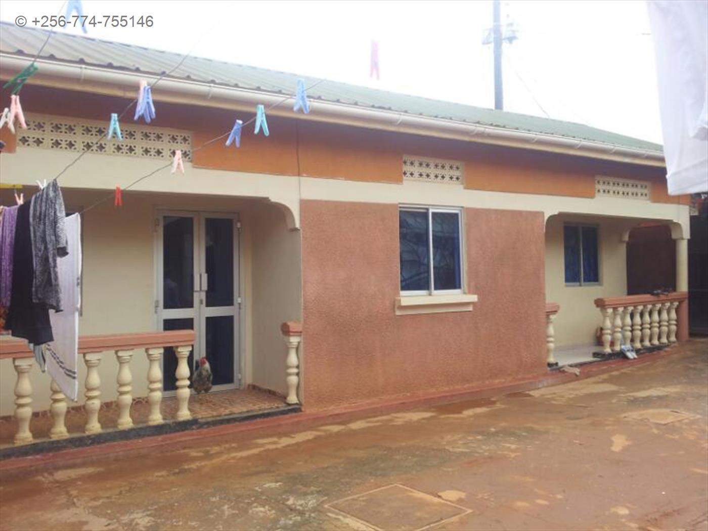 Bungalow for sale in Kiwaatule Kampala