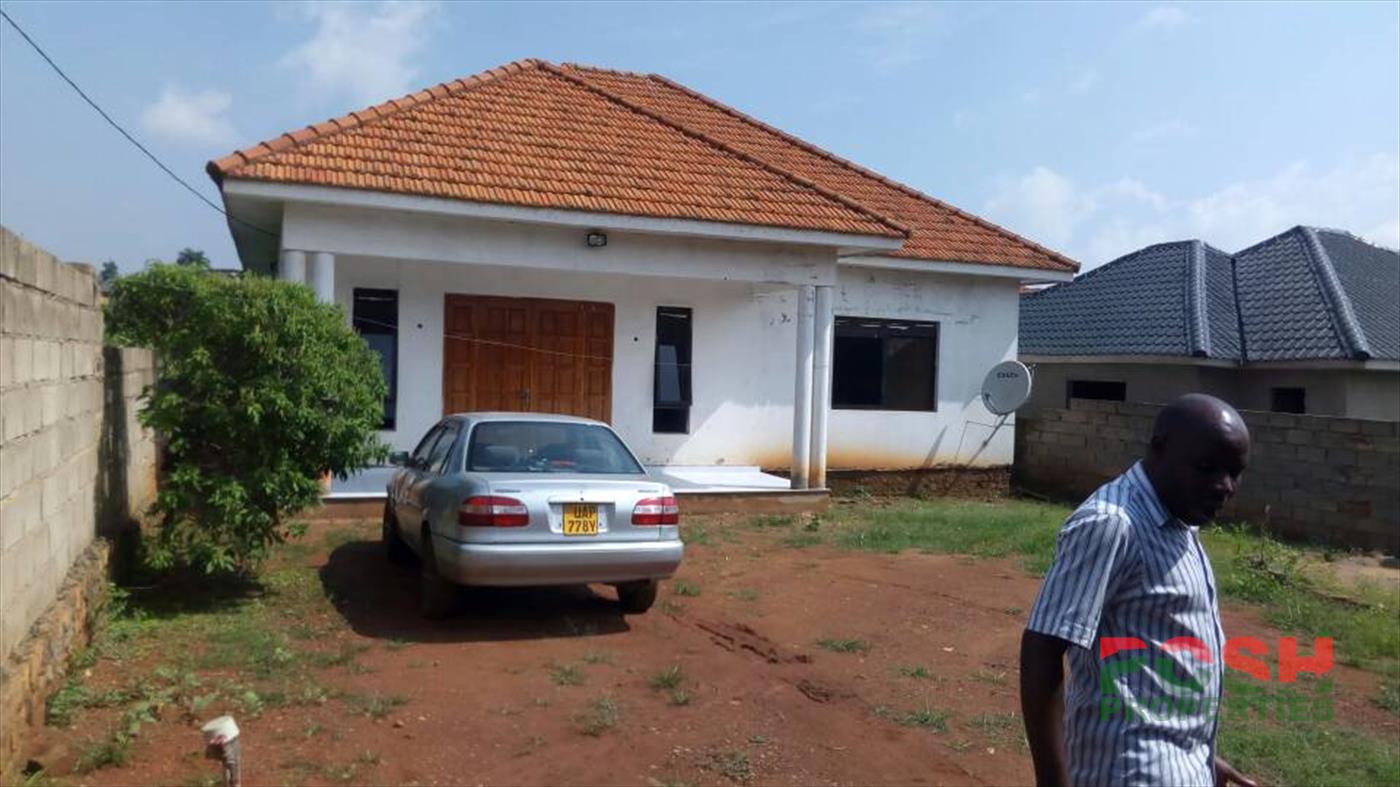 Bungalow for sale in Kungu Wakiso