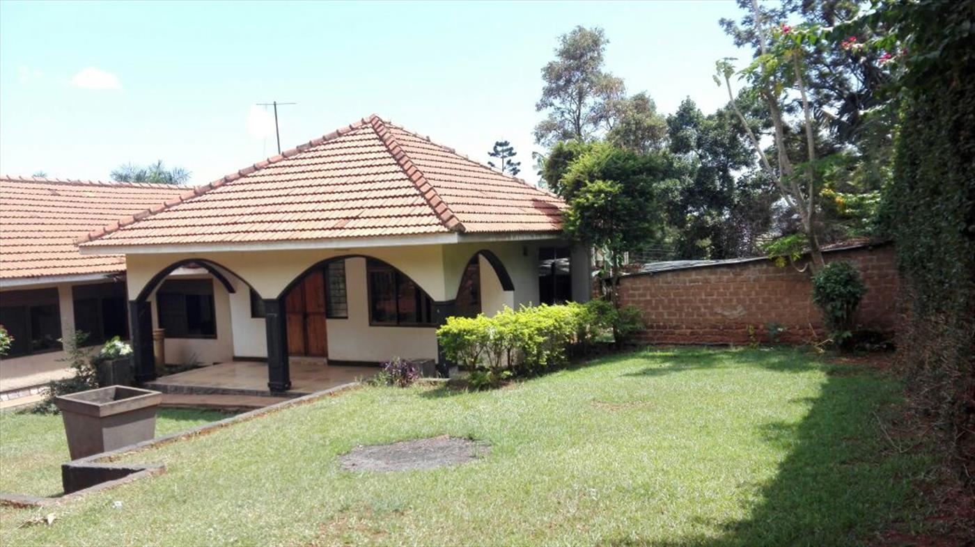 Bungalow for sale in Mbuya Kampala