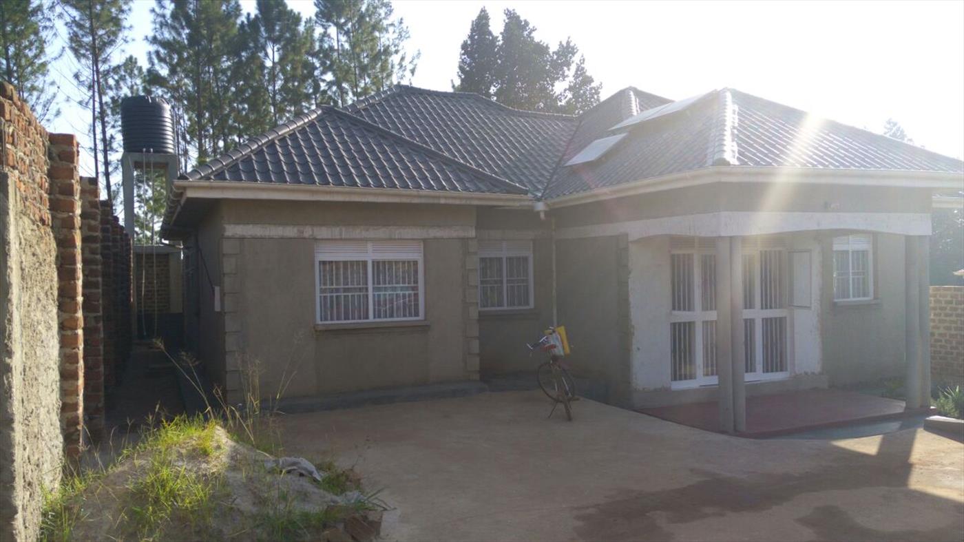 Bungalow for sale in Gayaza Wakiso