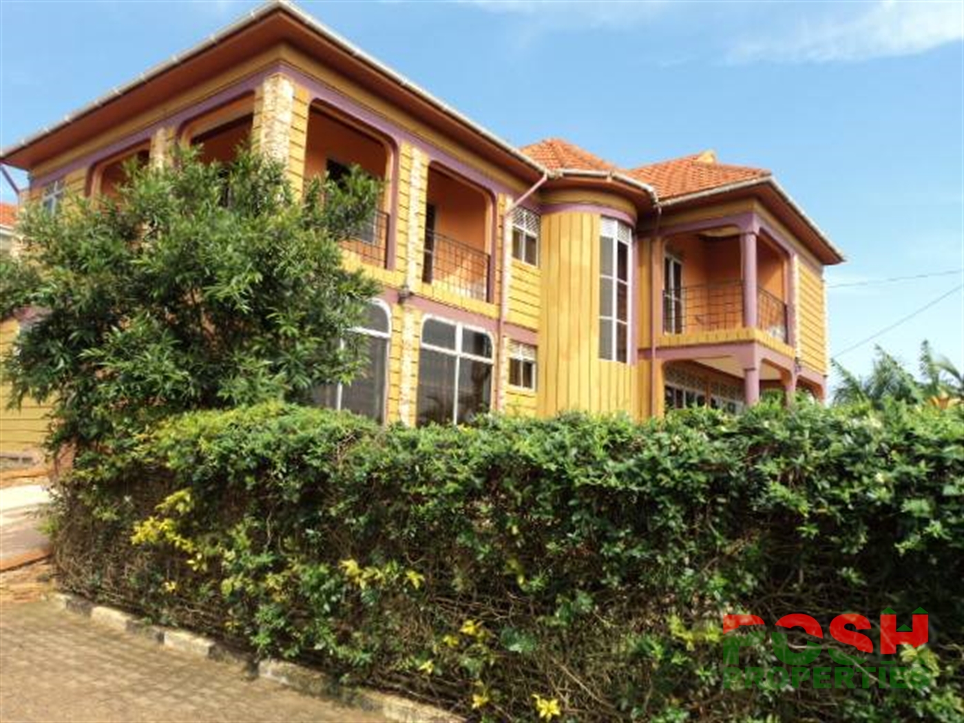 Mansion for sale in Kitende Wakiso