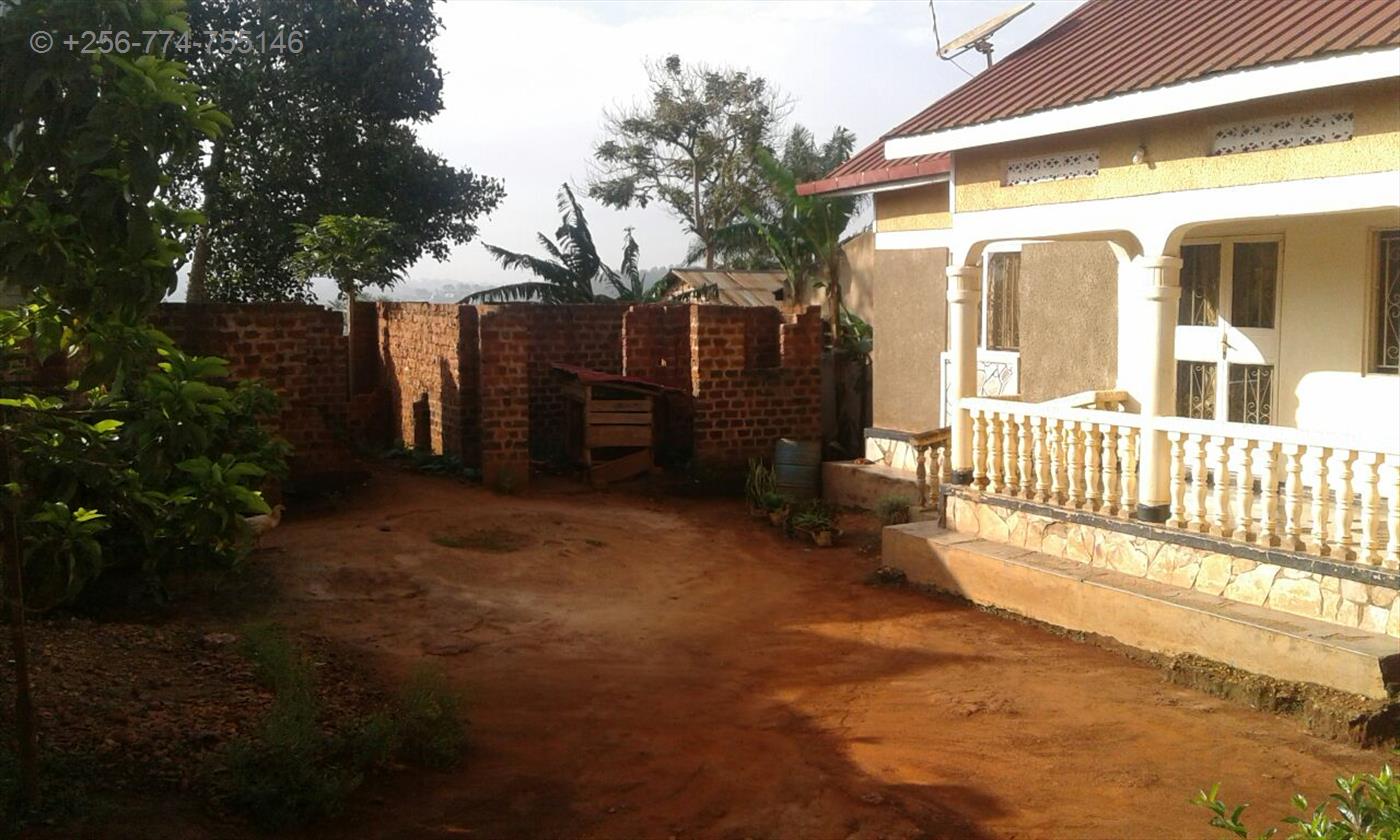 Bungalow for sale in Kawanda Wakiso