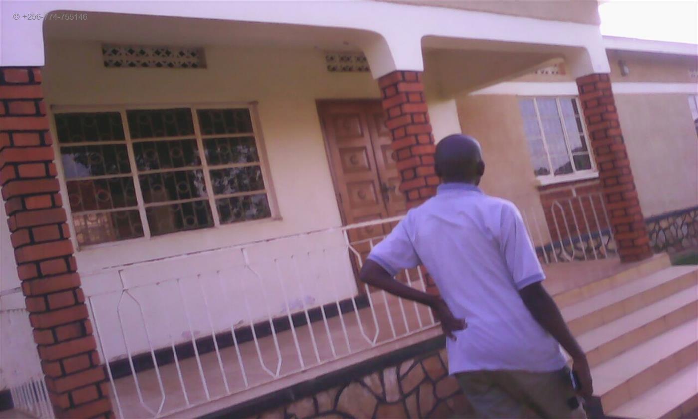 Bungalow for rent in Ntinda Kampala