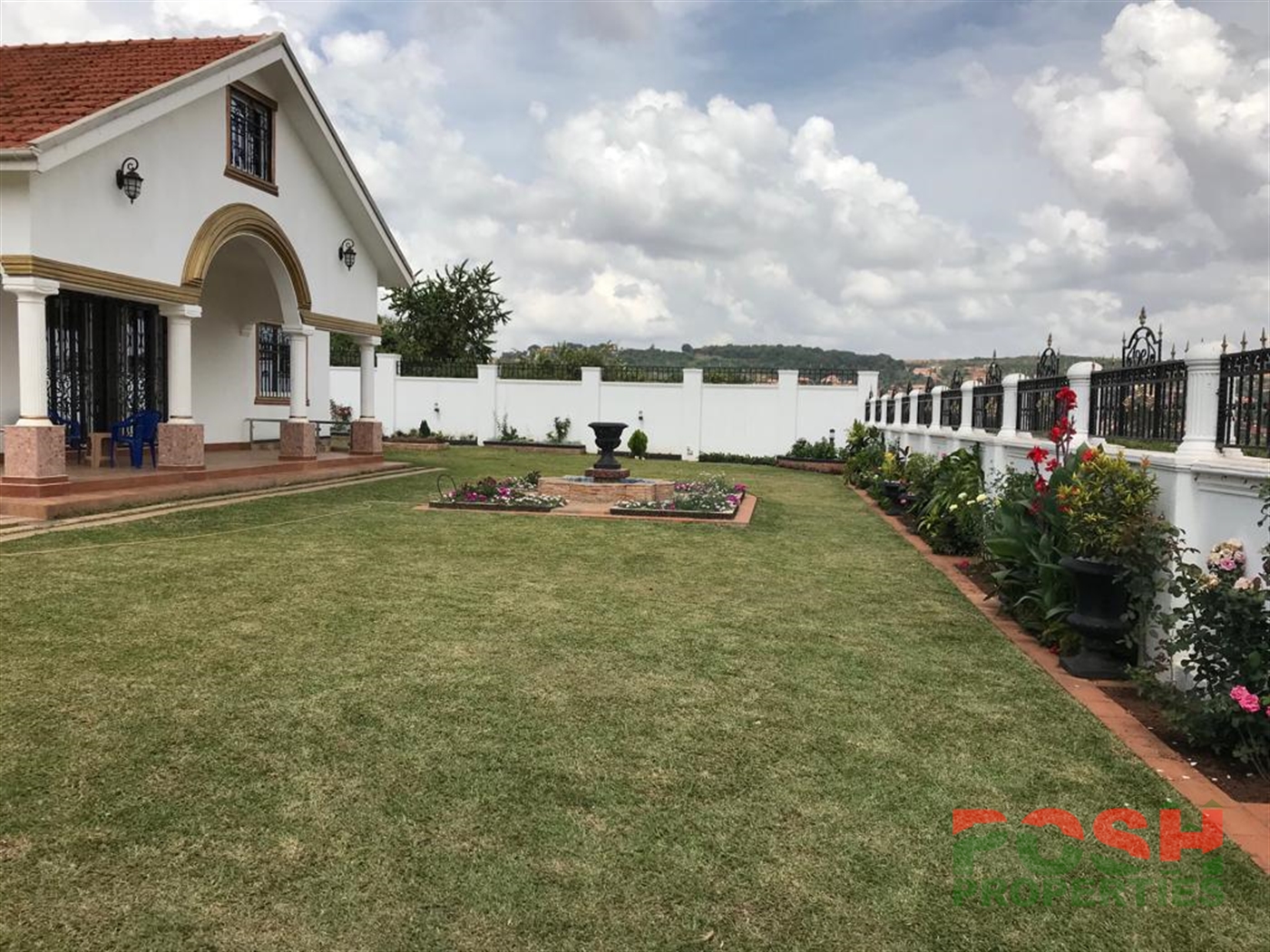 Villa for sale in Lubowa Kampala