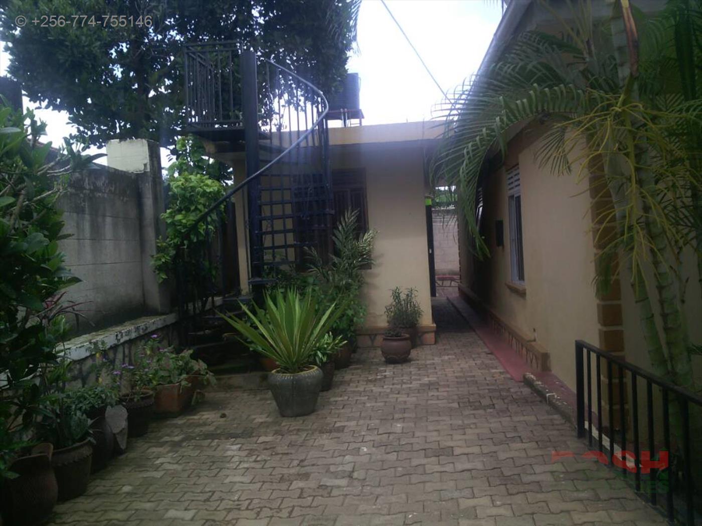 Bungalow for sale in Muyenga Kampala