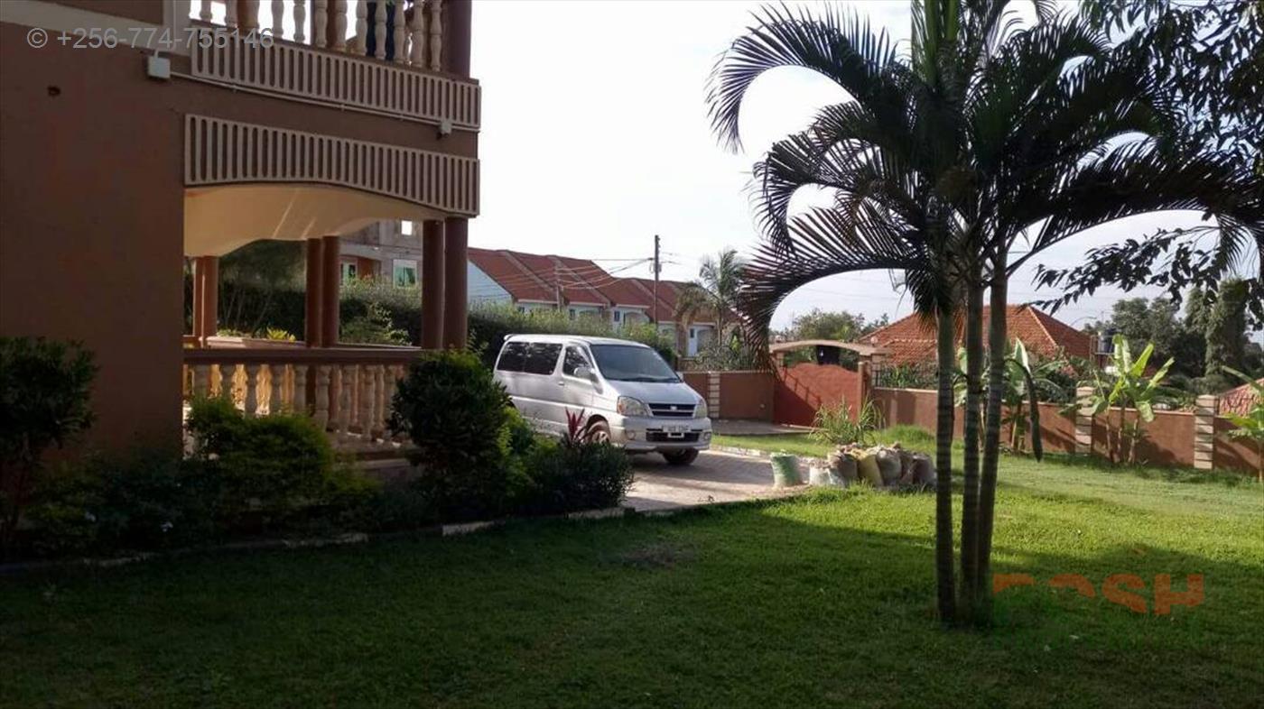 Mansion for rent in Kyambogo Kampala