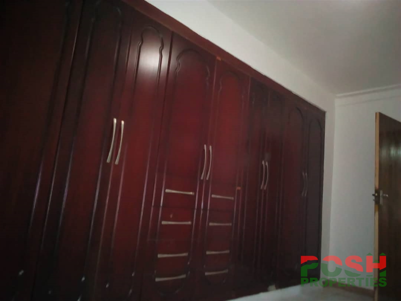 Mansion for rent in Kololo Kampala