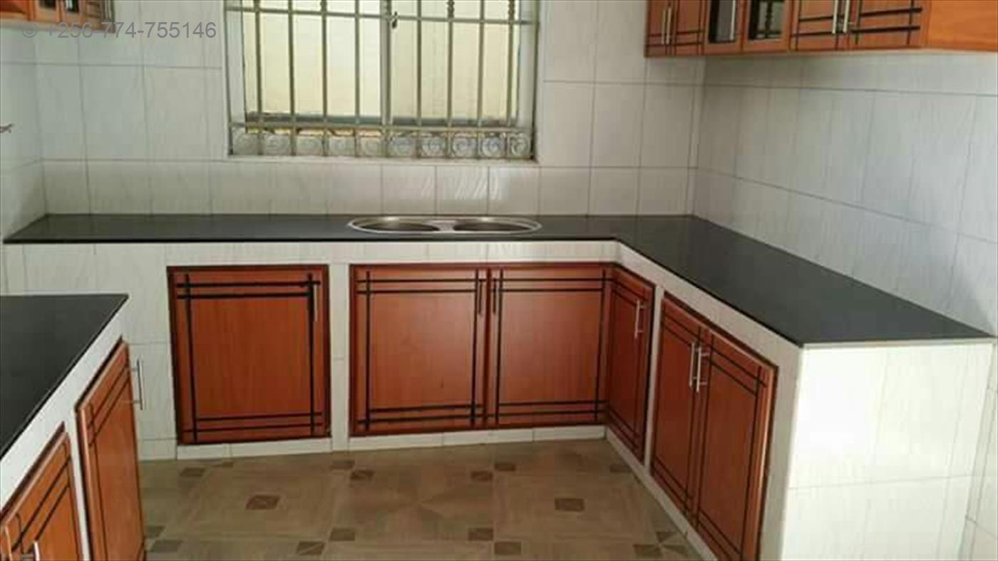 Bungalow for sale in Kyanja Wakiso