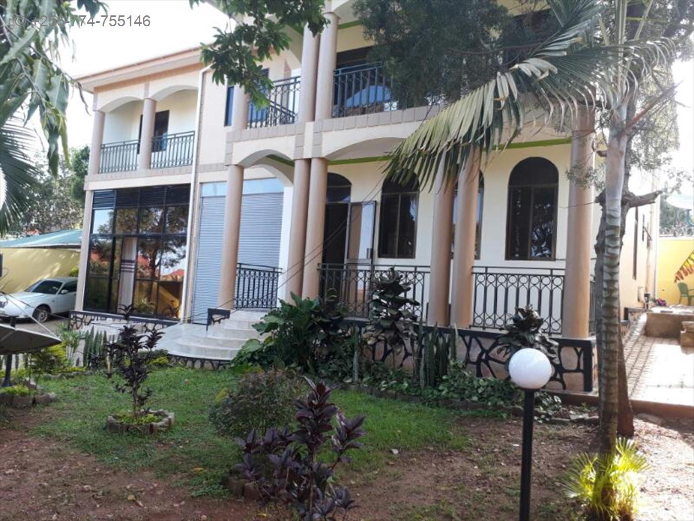 Mansion for sale in Kitende Wakiso