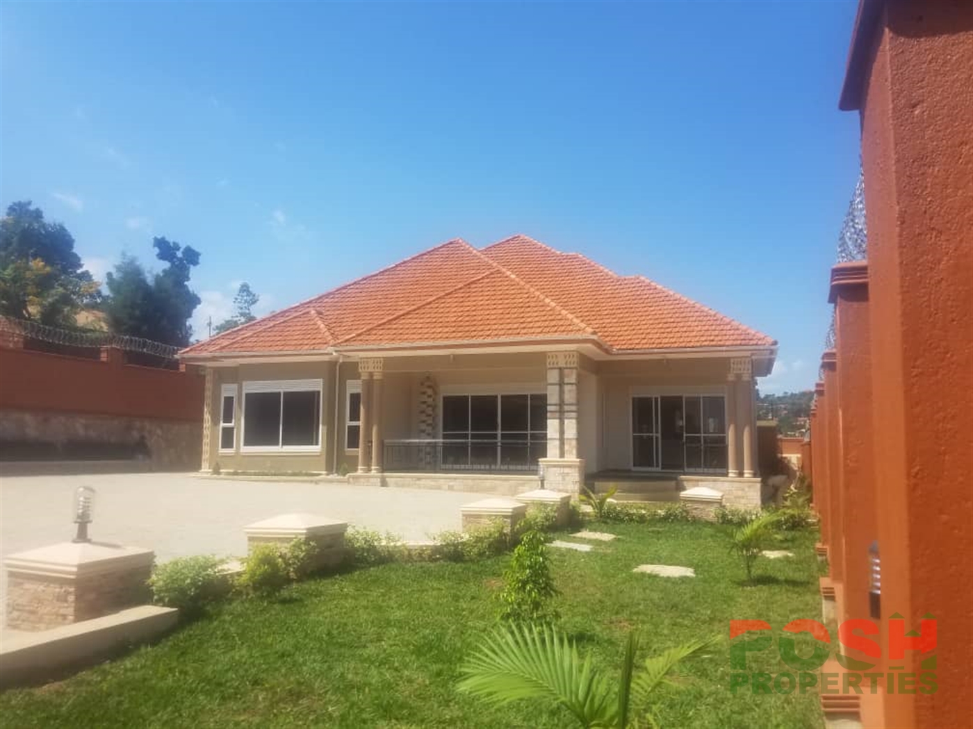 Bungalow for sale in Seguku Wakiso