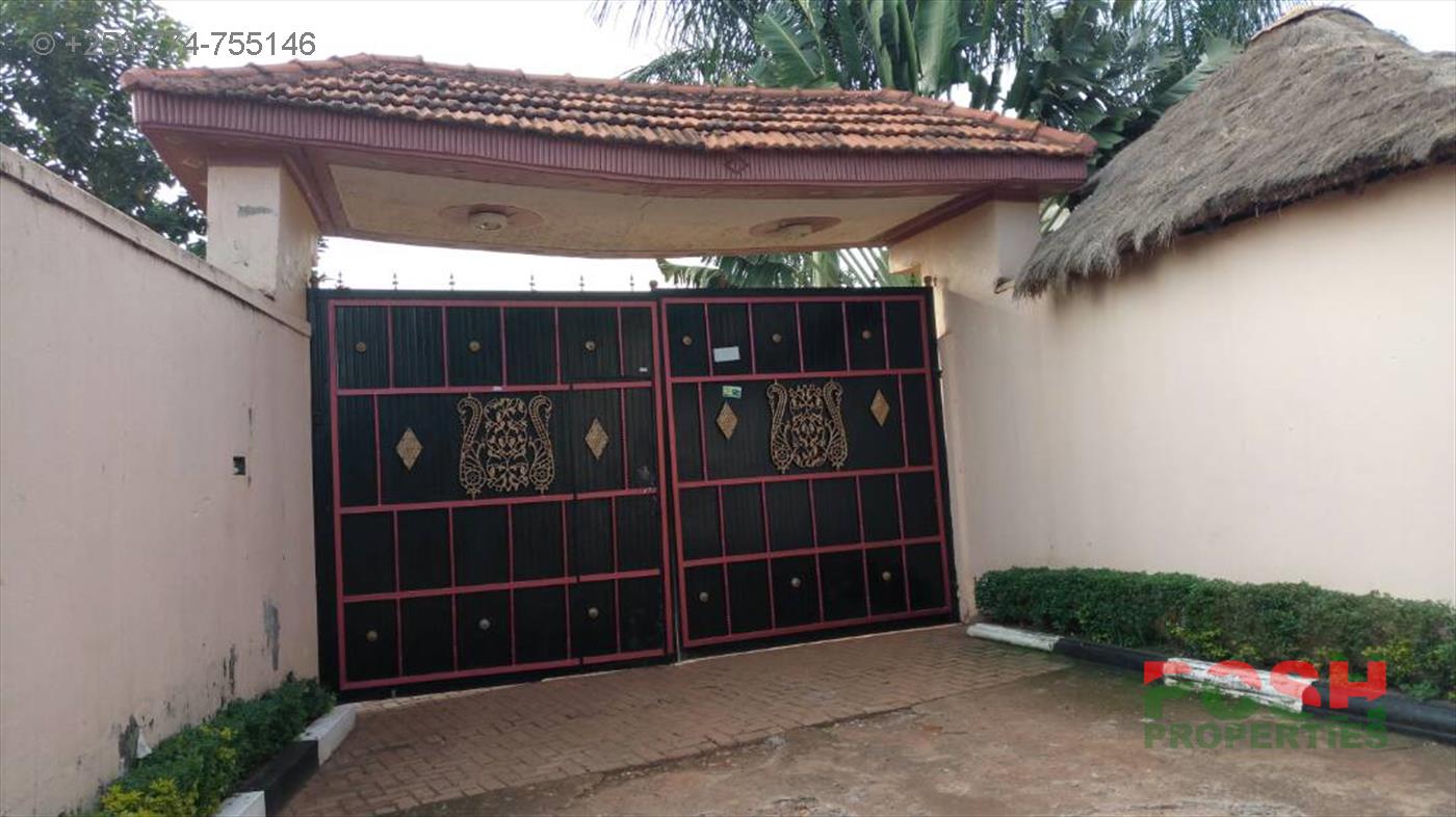 Bungalow for sale in Zana Wakiso