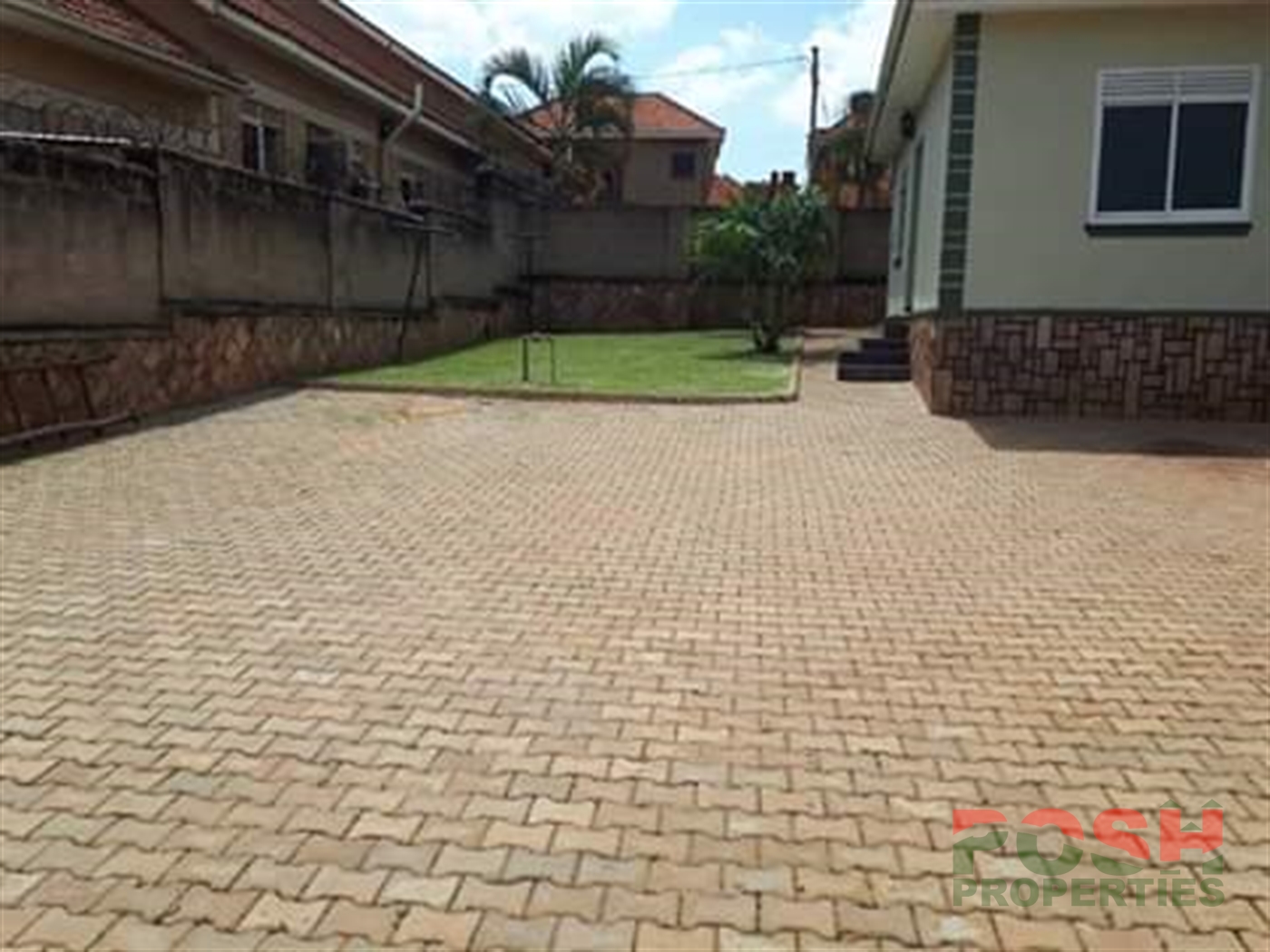 Bungalow for sale in Naalya Kampala