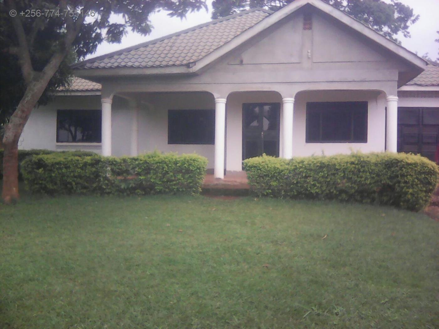 Bungalow for sale in Mpala Wakiso