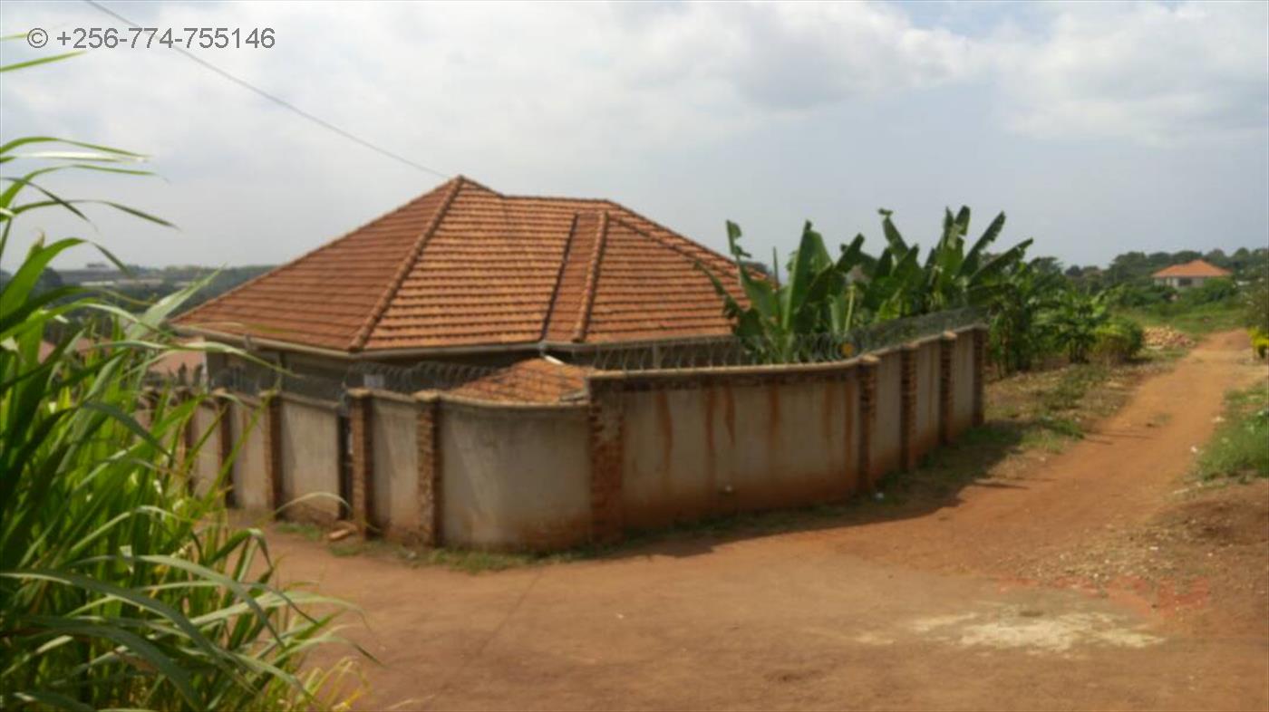 Bungalow for sale in Namulanda Wakiso