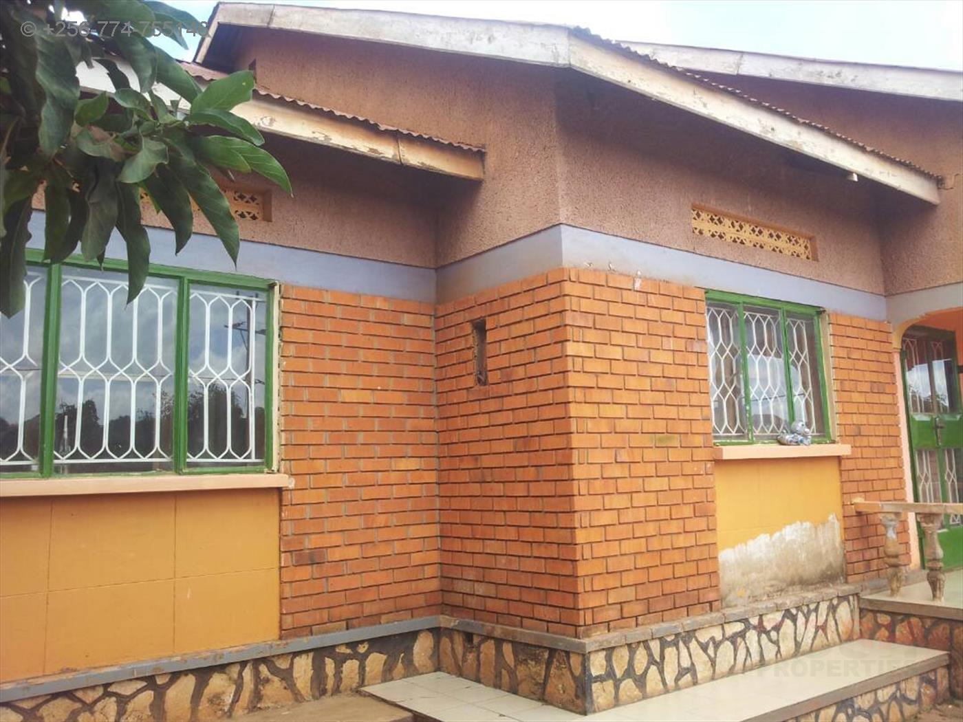 Bungalow for sale in Komamboga Wakiso