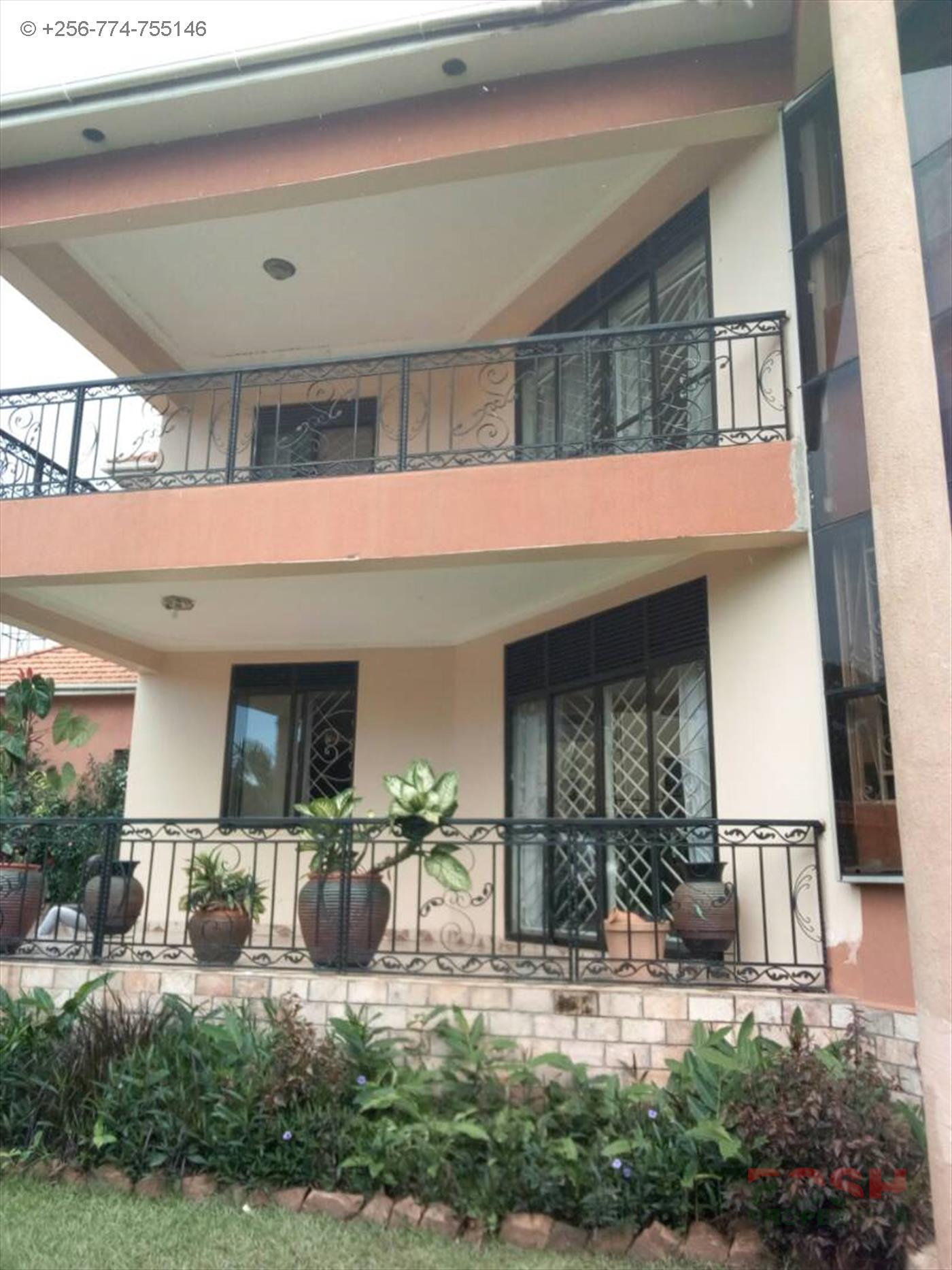 Mansion for sale in Munyonyo Kampala