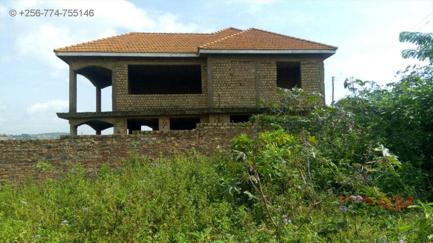 Mansion for sale in Kitende Wakiso