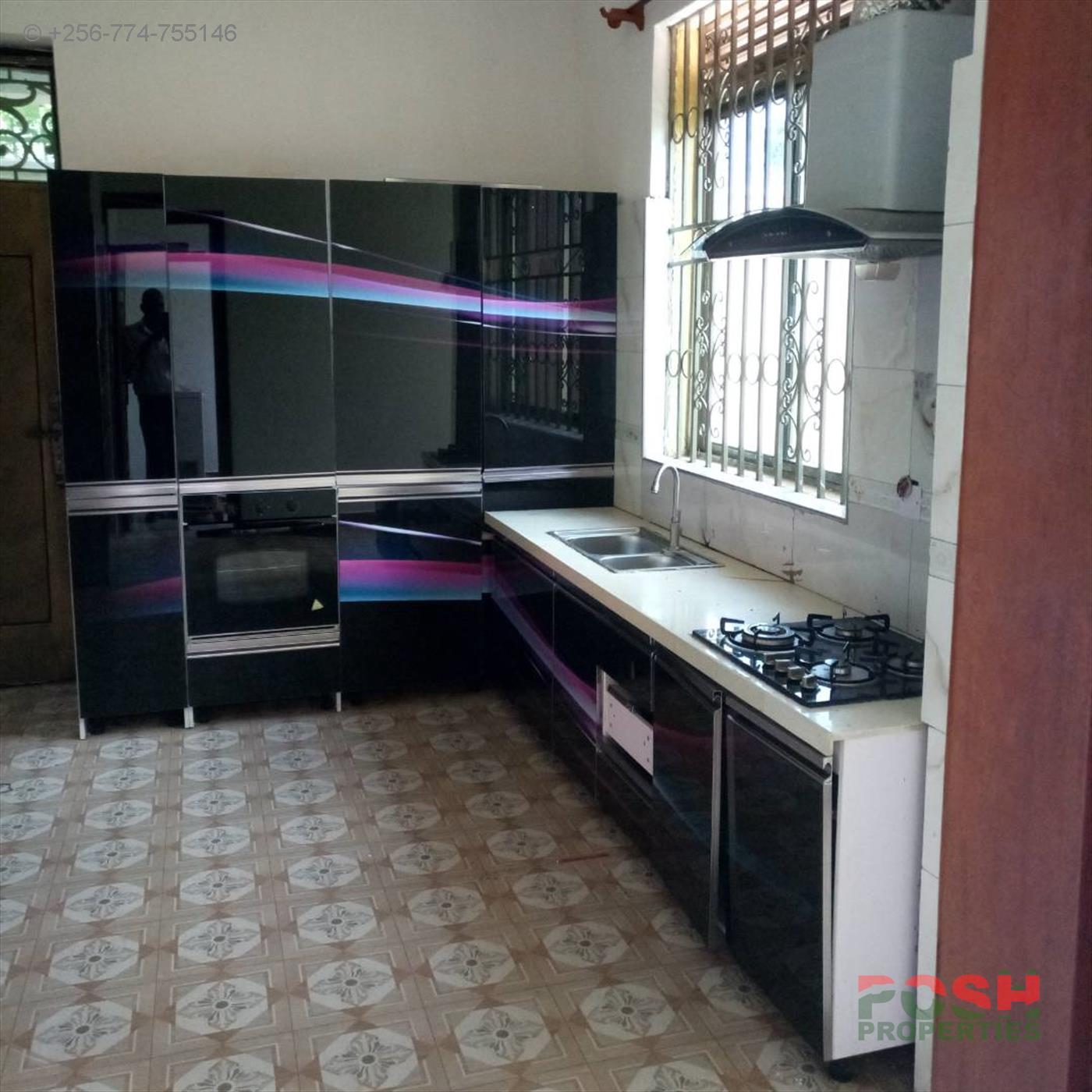 Mansion for sale in Namugongo Wakiso