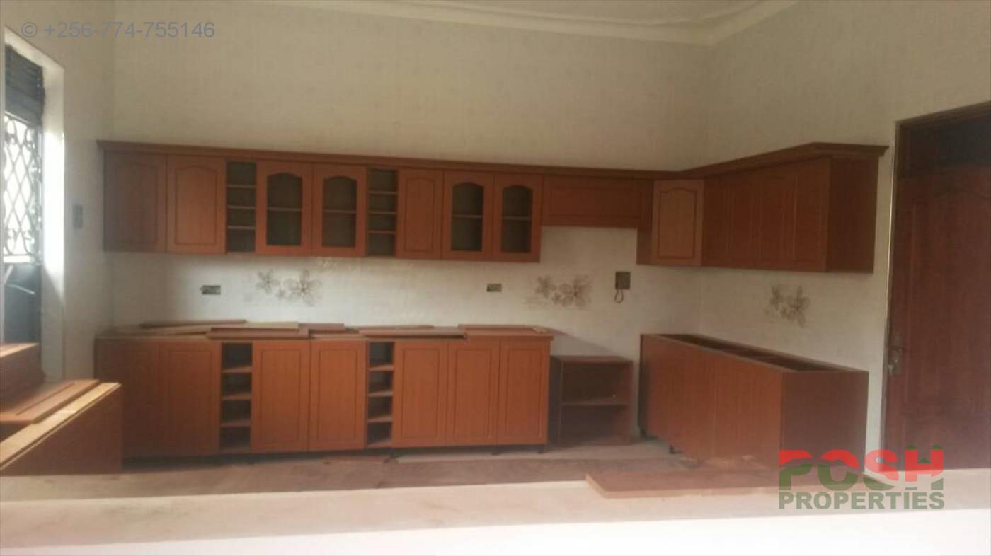 Bungalow for sale in Kitende Wakiso