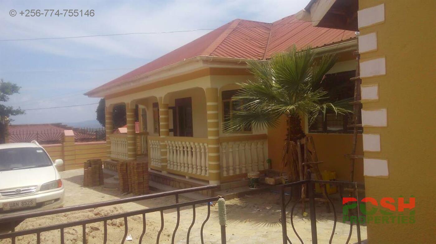 Bungalow for sale in Kitende Wakiso