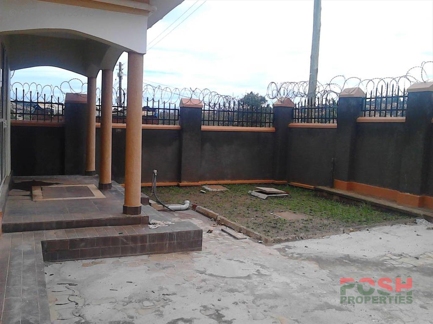 Bungalow for sale in Kulambilo Wakiso