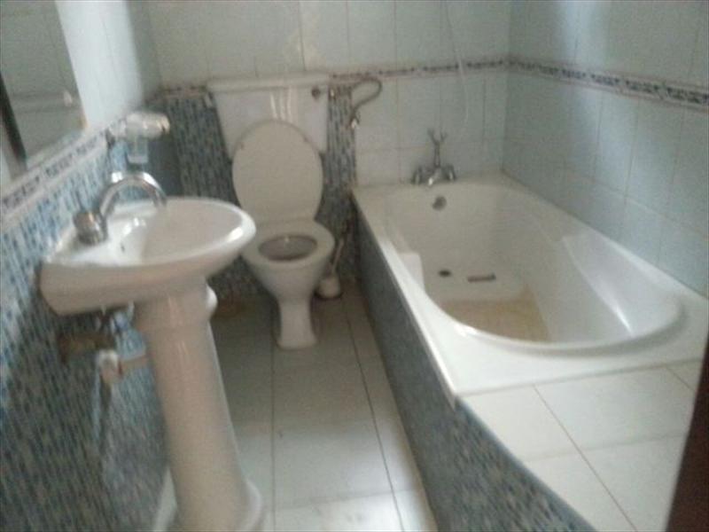 Bathroom (Toilet)