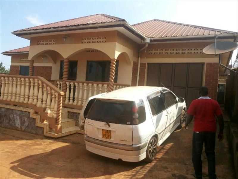 Bungalow for sale in Seguku Wakiso