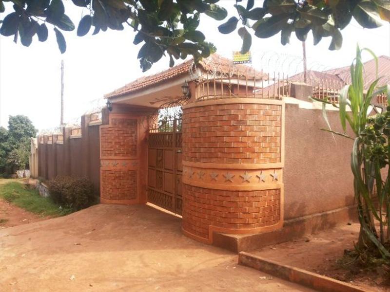 Bungalow for sale in Seguku Wakiso