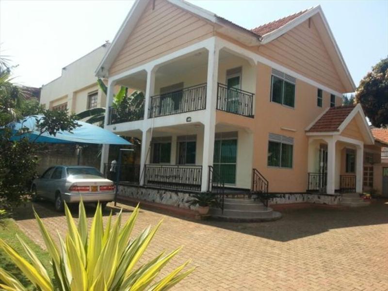 Mansion for sale in Munyonyo Kampala