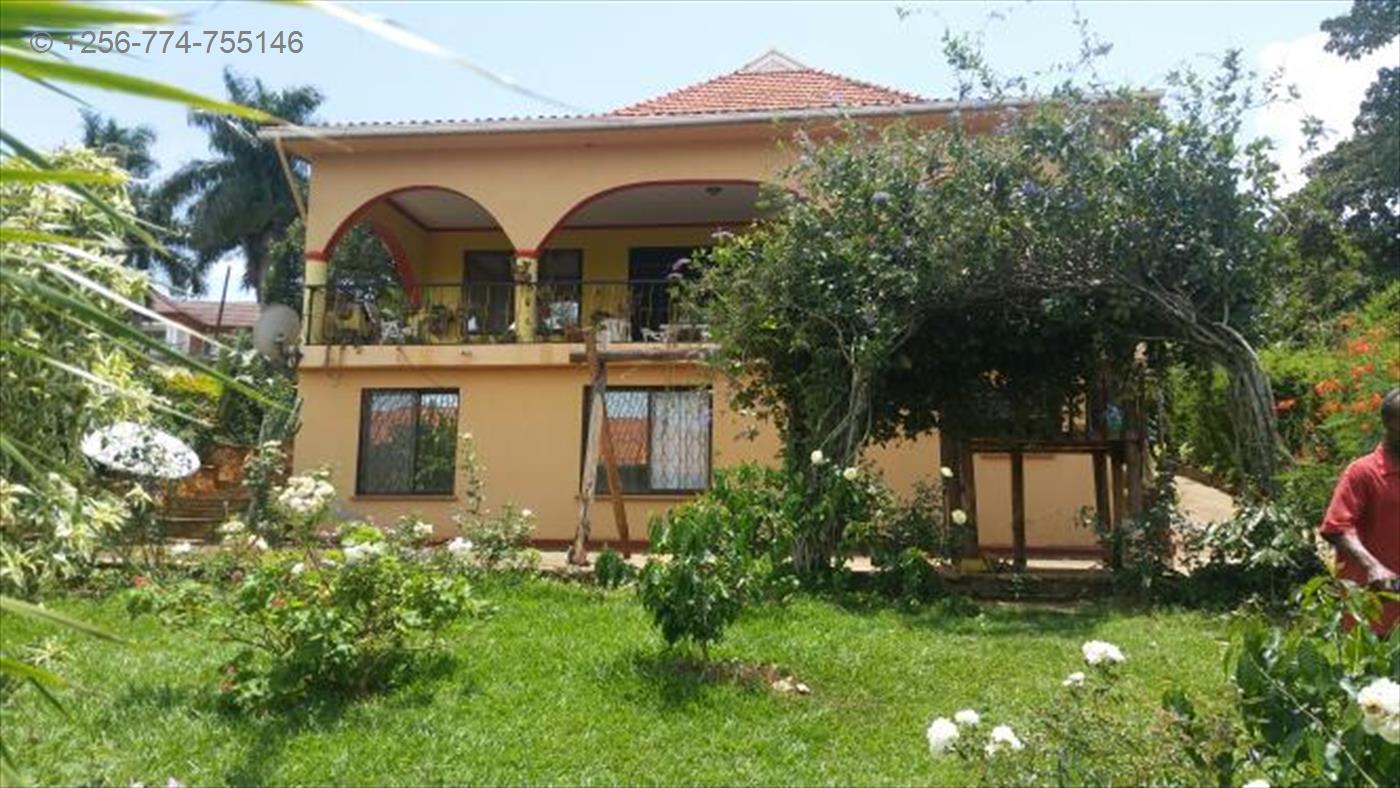 Mansion for sale in Munyonyo Kampala