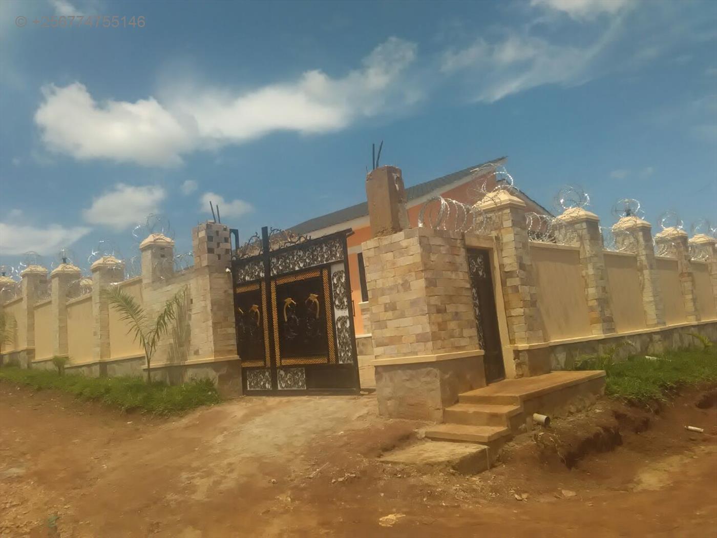 Bungalow for sale in Kitende Wakiso