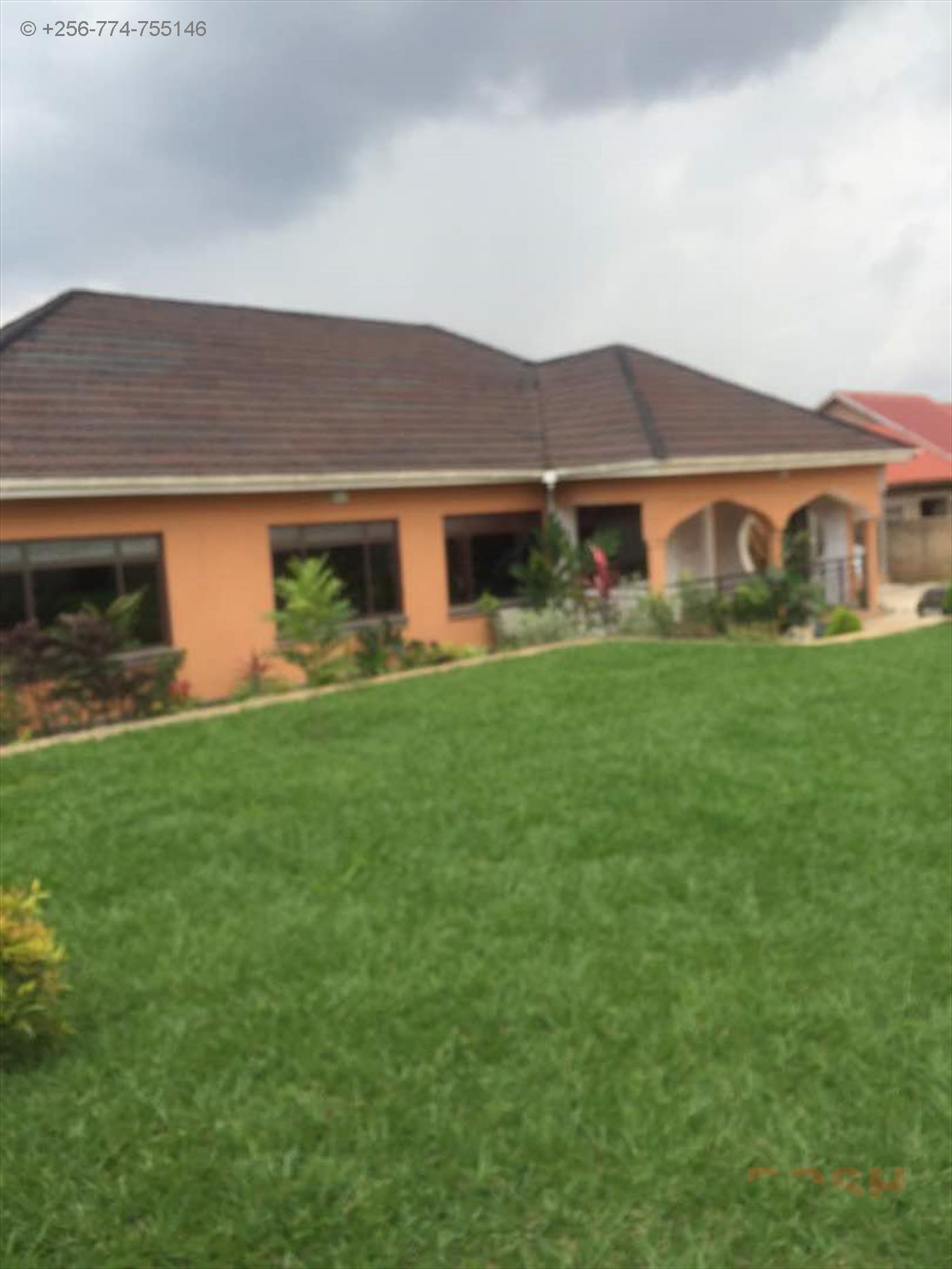 Bungalow for sale in Mukono Mukono